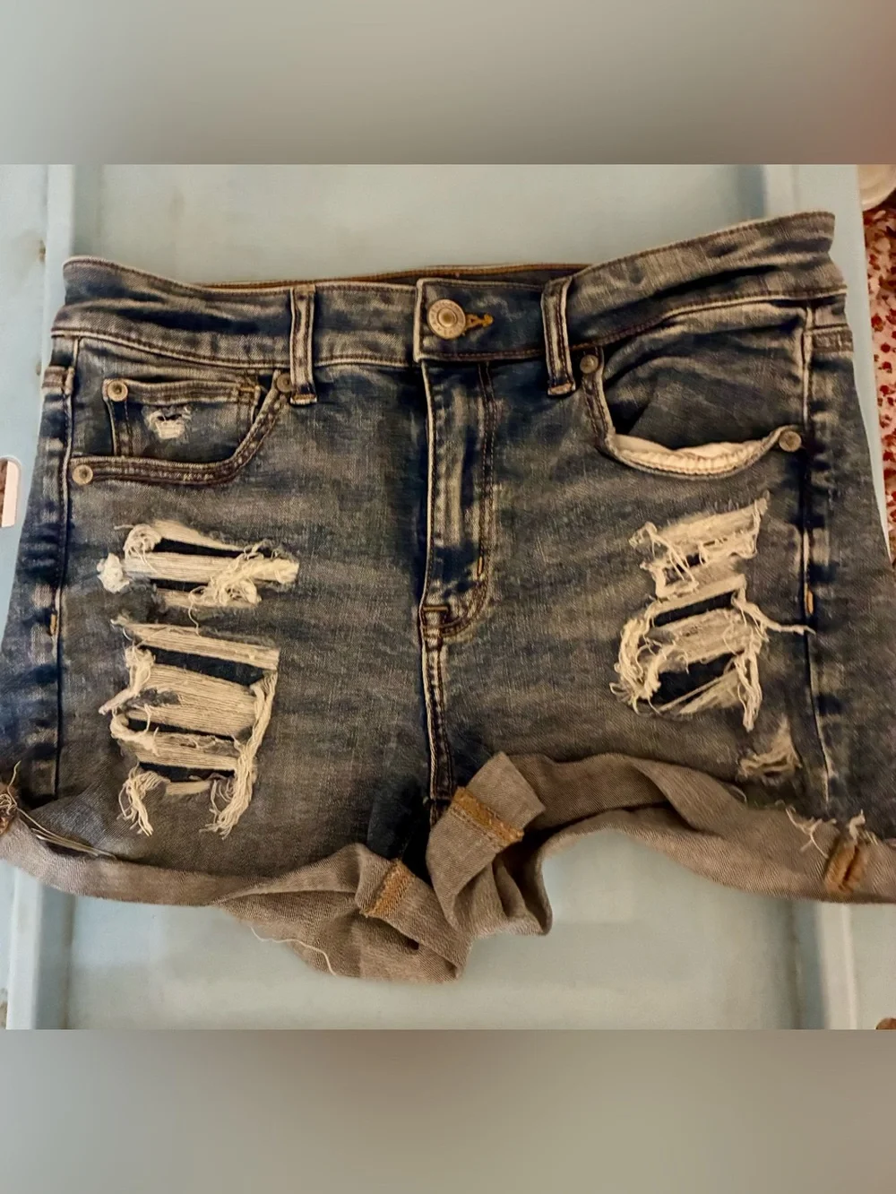 American Eagle Outfitters Distressed Rolled-Hem Denim Shorts - Dark Blue🌺